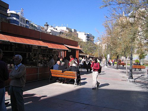 Ayto.Granada: Feria del libro antguo y de ocasin