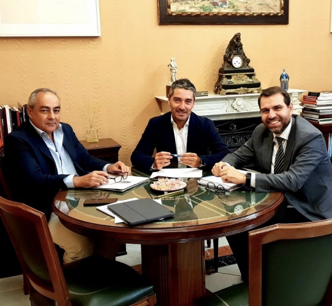 ©Ayto.Granada: Ayuntamiento de Granada y Cmara de Comercio avanzan en la creacin de una oficina permanente para el emprendedor