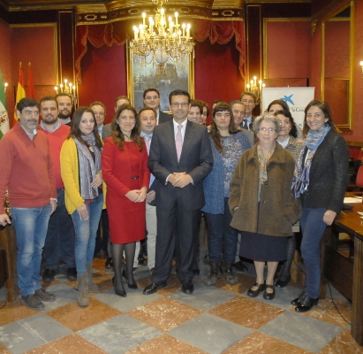 ©Ayto.Granada: EL AYUNTAMIENTO DE GRANADA AVALA LOS PROYECTOS DE ACCIN SOCIAL E INSERCIN LABORAL DE LA CAIXA QUE BENEFICIAN A MS DE 2.000 PERSONAS