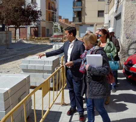 ©Ayto.Granada: El alcalde visita el Zaidn donde ha hecho un seguimiento de las obras de remodelacin de las calles de Casillas Bajas