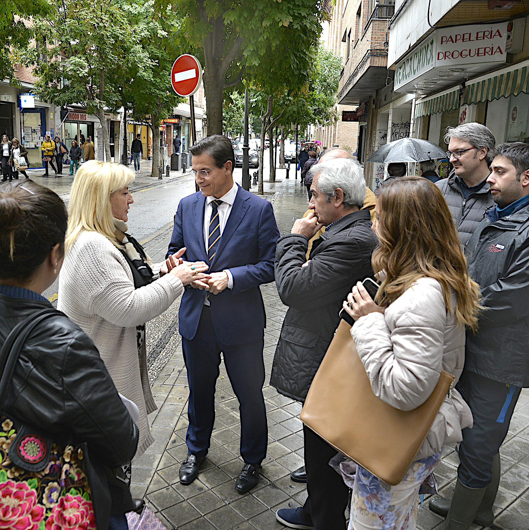 ©Ayto.Granada: El gobierno local impulsar mejoras en limpieza, seguridad y mantenimiento en el entorno de San Juan de Dios