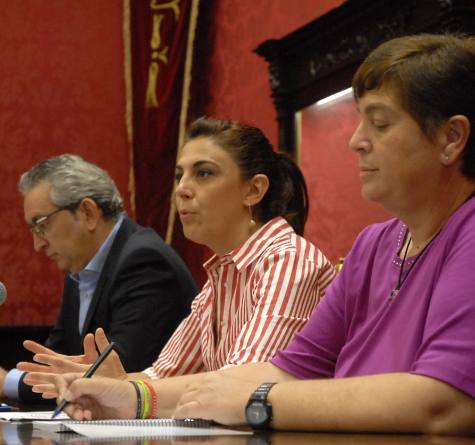 ©Ayto.Granada: Granada impulsa una unidad de Polica Local para mediar en los conflictos vecinales