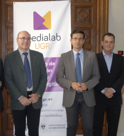 ©Ayto.Granada: El alcalde asiste a la presentacin de la plataforma digital que permite a la ciudadana aportar sus ideas para el diseo de Granada 