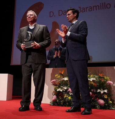 ©Ayto.Granada: Daro Jaramillo recibe el XV Premio Internacional de Poesa Federico Garca Lorca en la casa del poeta