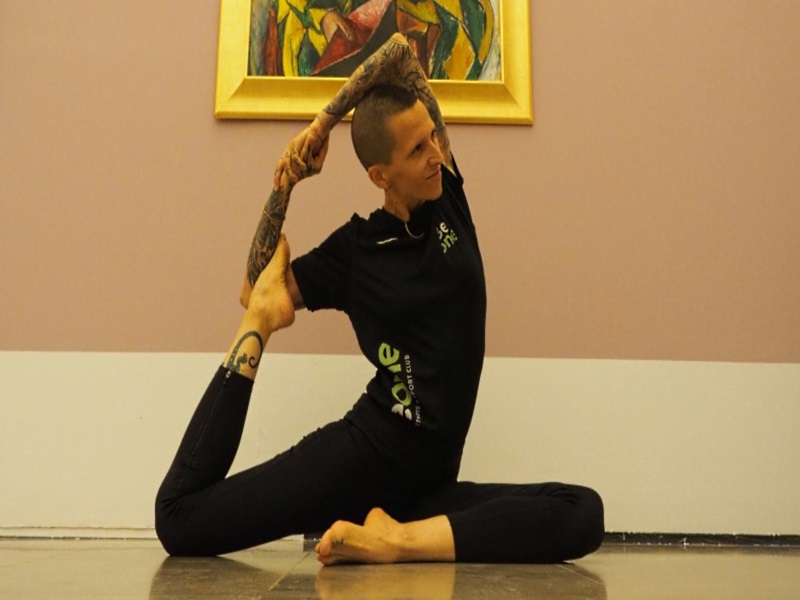 Yogarte (2 edicin): yoga en el Museo